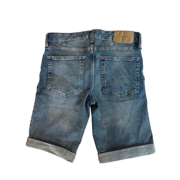 H&M Women’s Bermuda Shorts - Picture 2 of 3